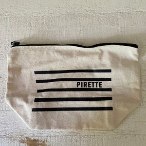 NWOT Pirette Zip Pouch